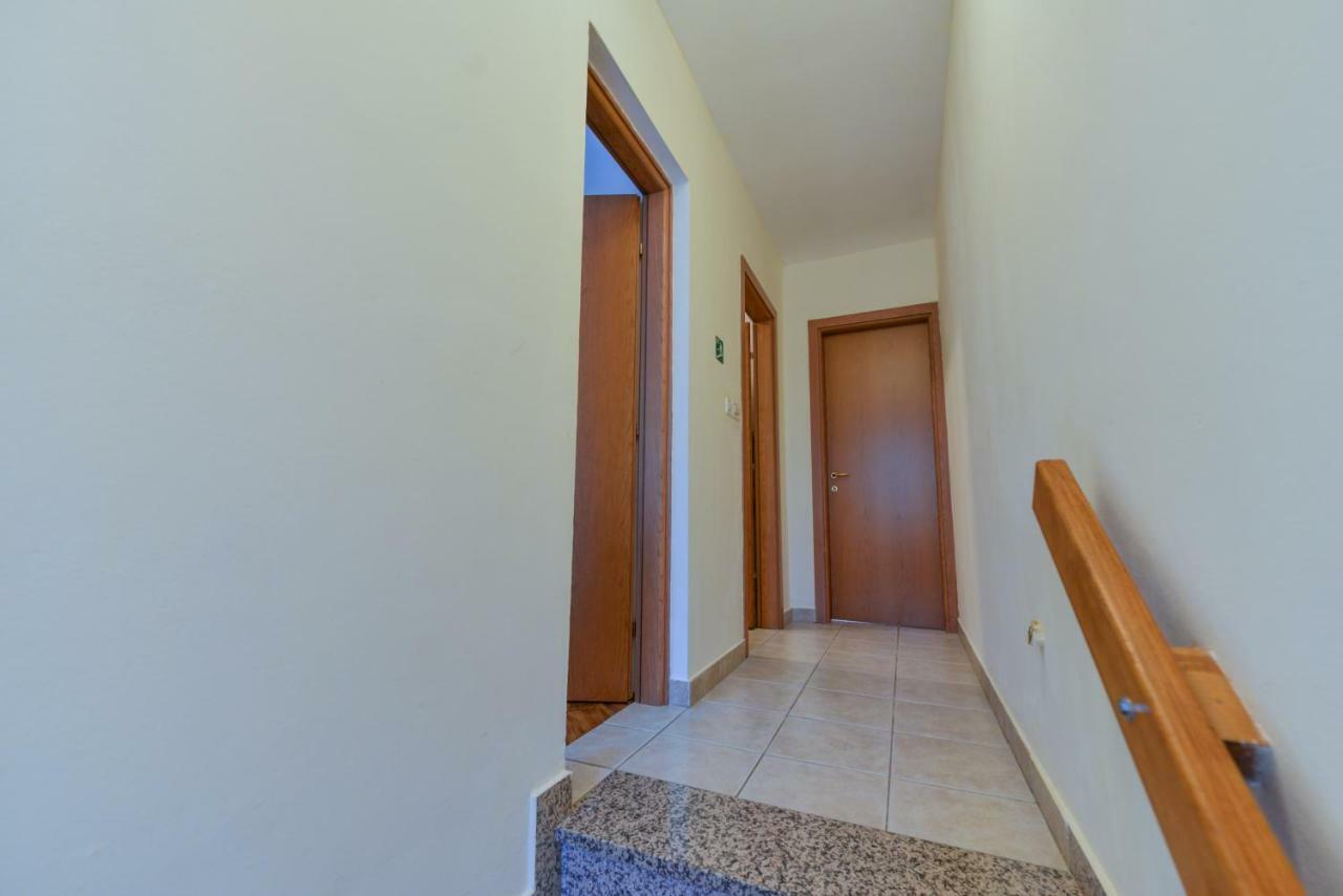 Lumbre Apartment Tar-Vabriga ภายนอก รูปภาพ